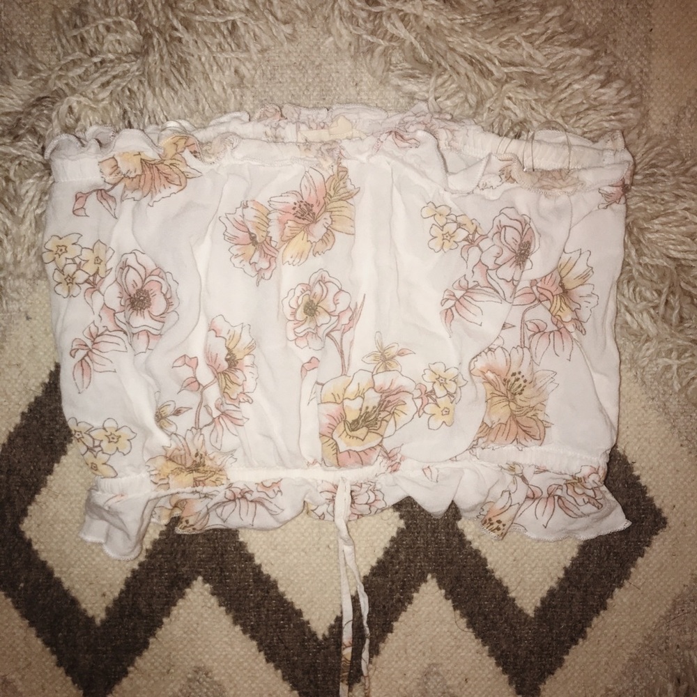 PacSun floral tube top!